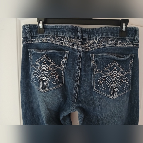 Ultra Low Rise Jean - Picture 4 of 5